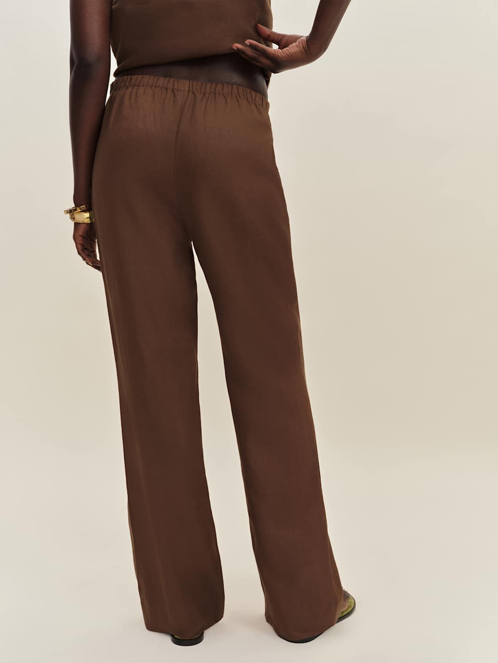 Kristen Linen Two Piece - Chocolate Cake