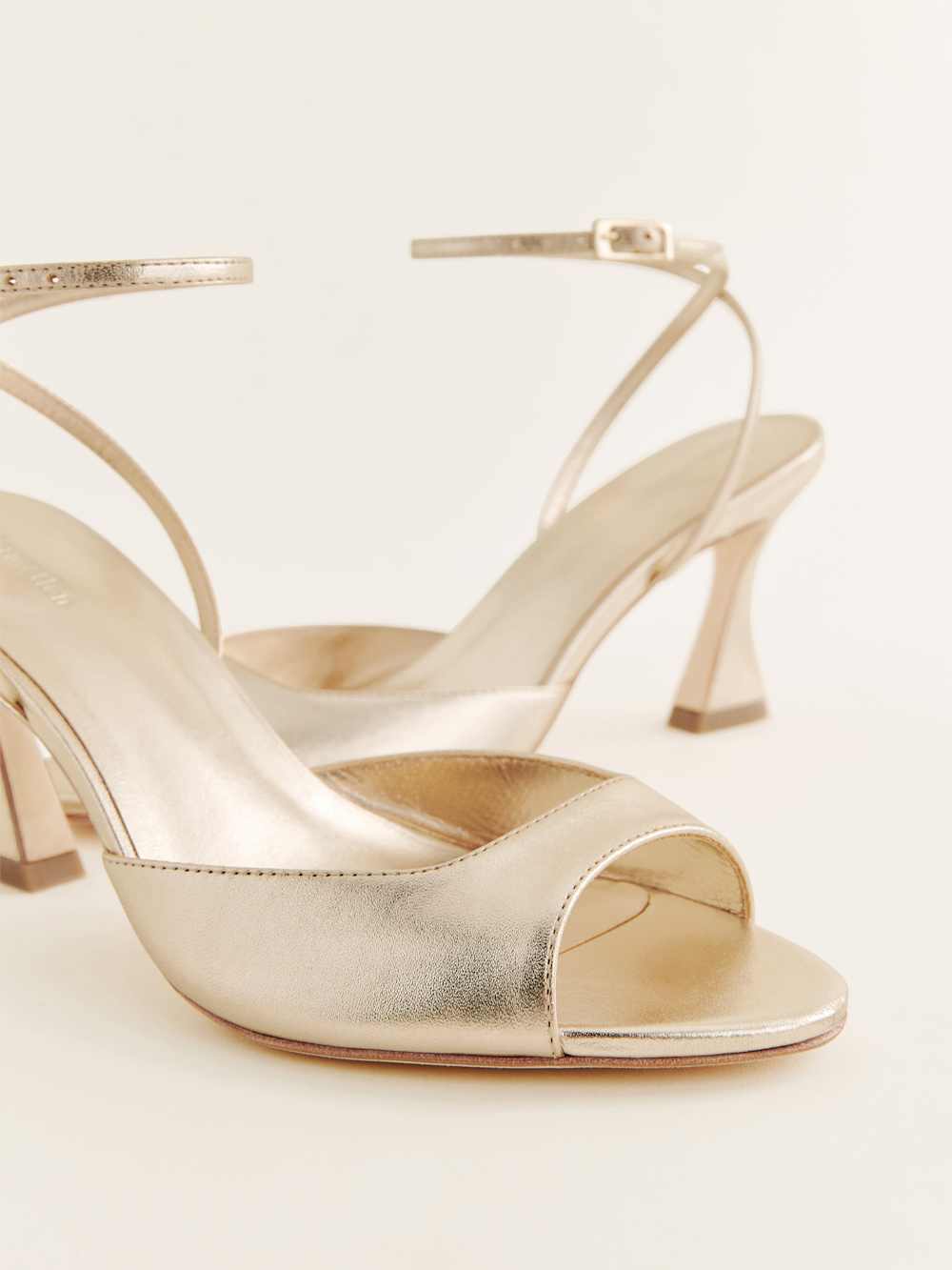 Noey Heeled Sandal - Gold