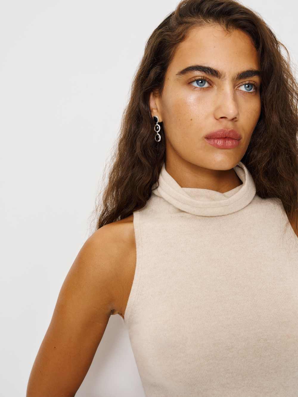 Marcy Cashmere Turtleneck Tank - Wheat