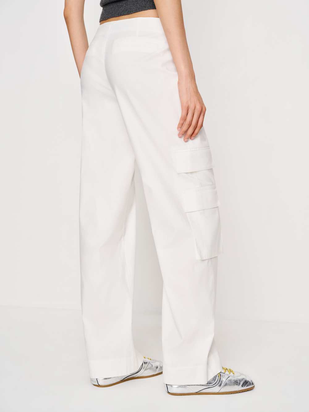 Vida Poplin Low Rise Cargo Pant - Bright White