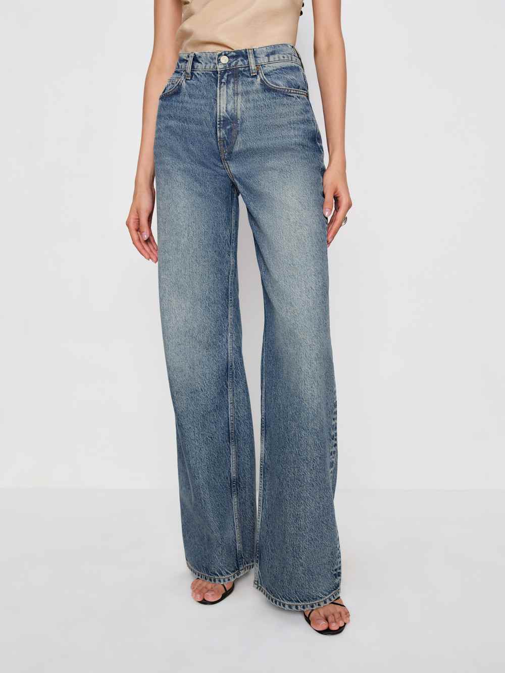 Cary High Rise Slouchy Wide Leg Short Jeans - Colorado