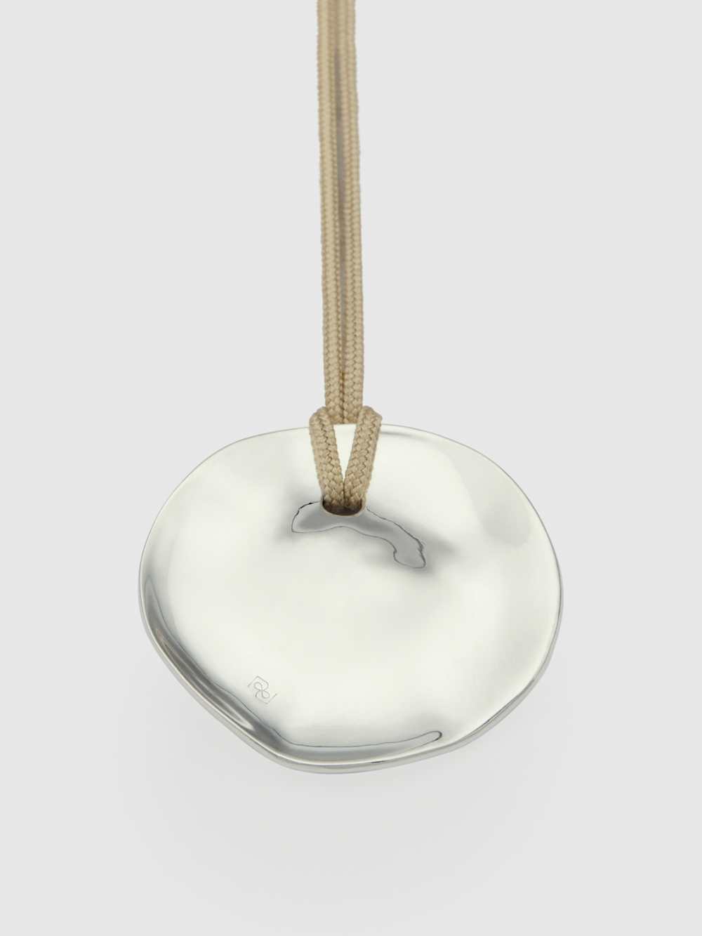 Estelle Necklace - Silver Ivory